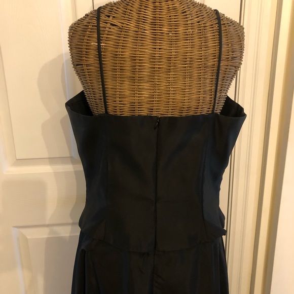 🇨🇦 Ball Gown Black tie event , maxi , fit & flair , spaghetti stripe - Picture 9 of 14